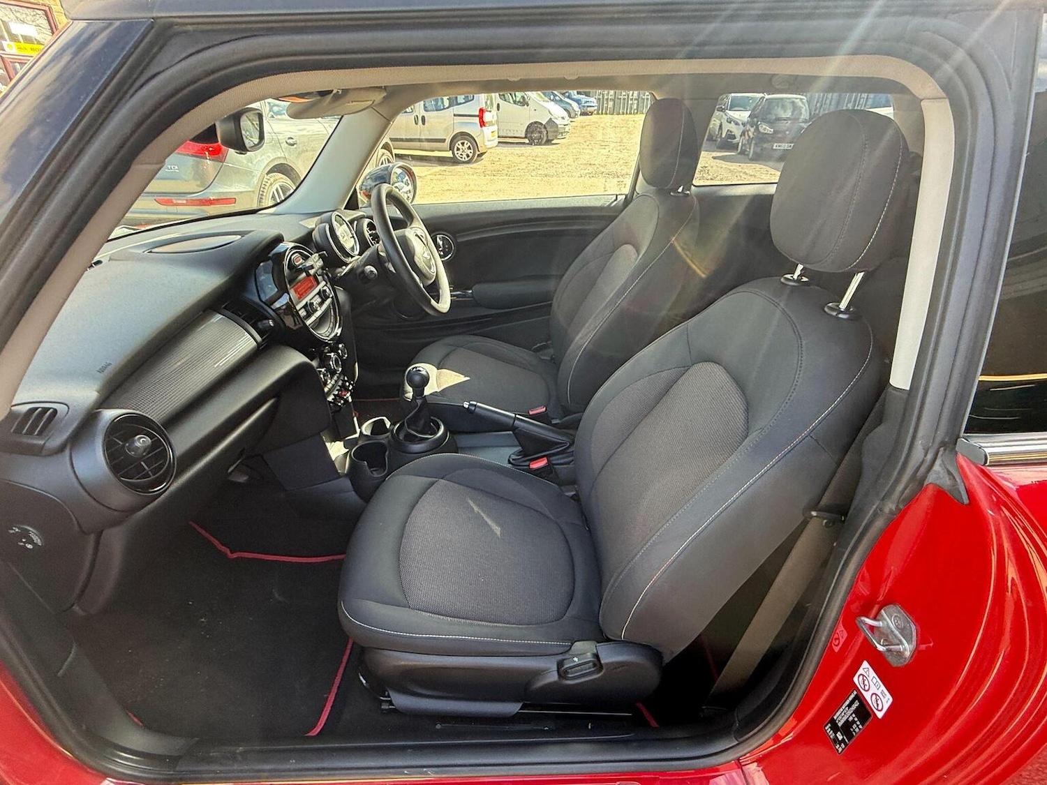 Used MINI Hatch 2018 for sale - 78112145: Photo 15