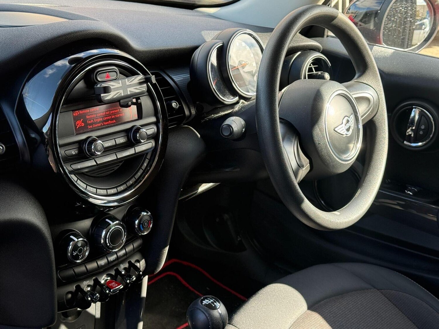 Used MINI Hatch 2018 for sale - 78112145: Photo 16