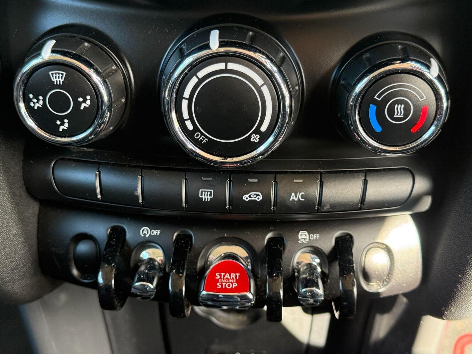 Used MINI Hatch 2018 for sale - 78112145: Photo 19