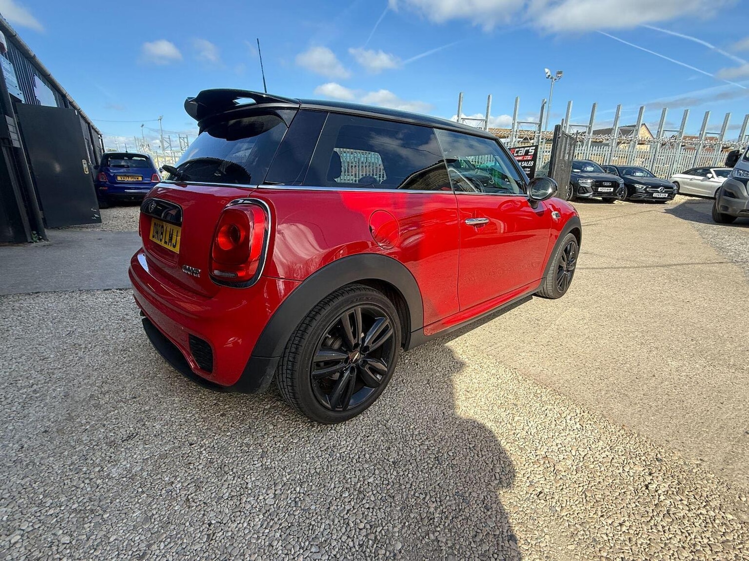 Used MINI Hatch 2018 for sale - 78112145: Photo 8