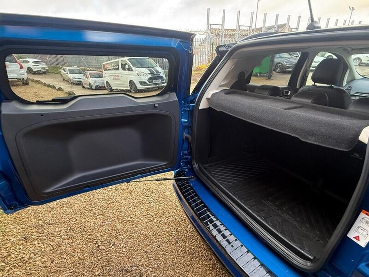 Used Ford Ecosport 2018 for sale - 77173189: Photo 65