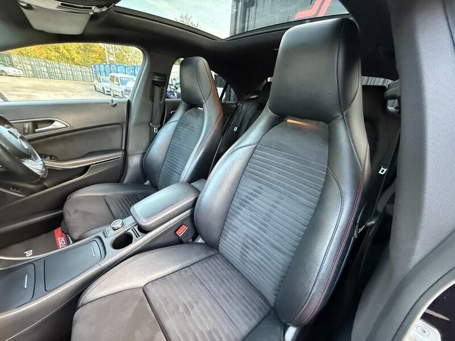 Used Mercedes-Benz CLA 2016 for sale - 76369386: Photo 24