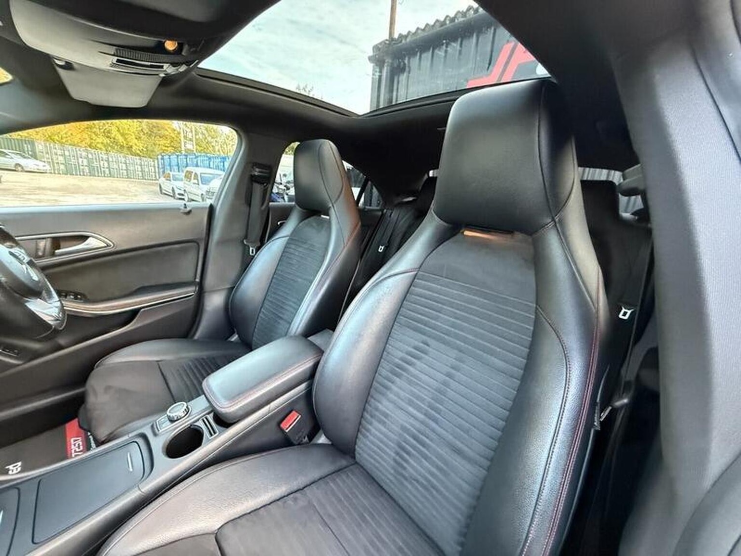 Used Mercedes-Benz CLA 2016 for sale - 76369386: Photo 25