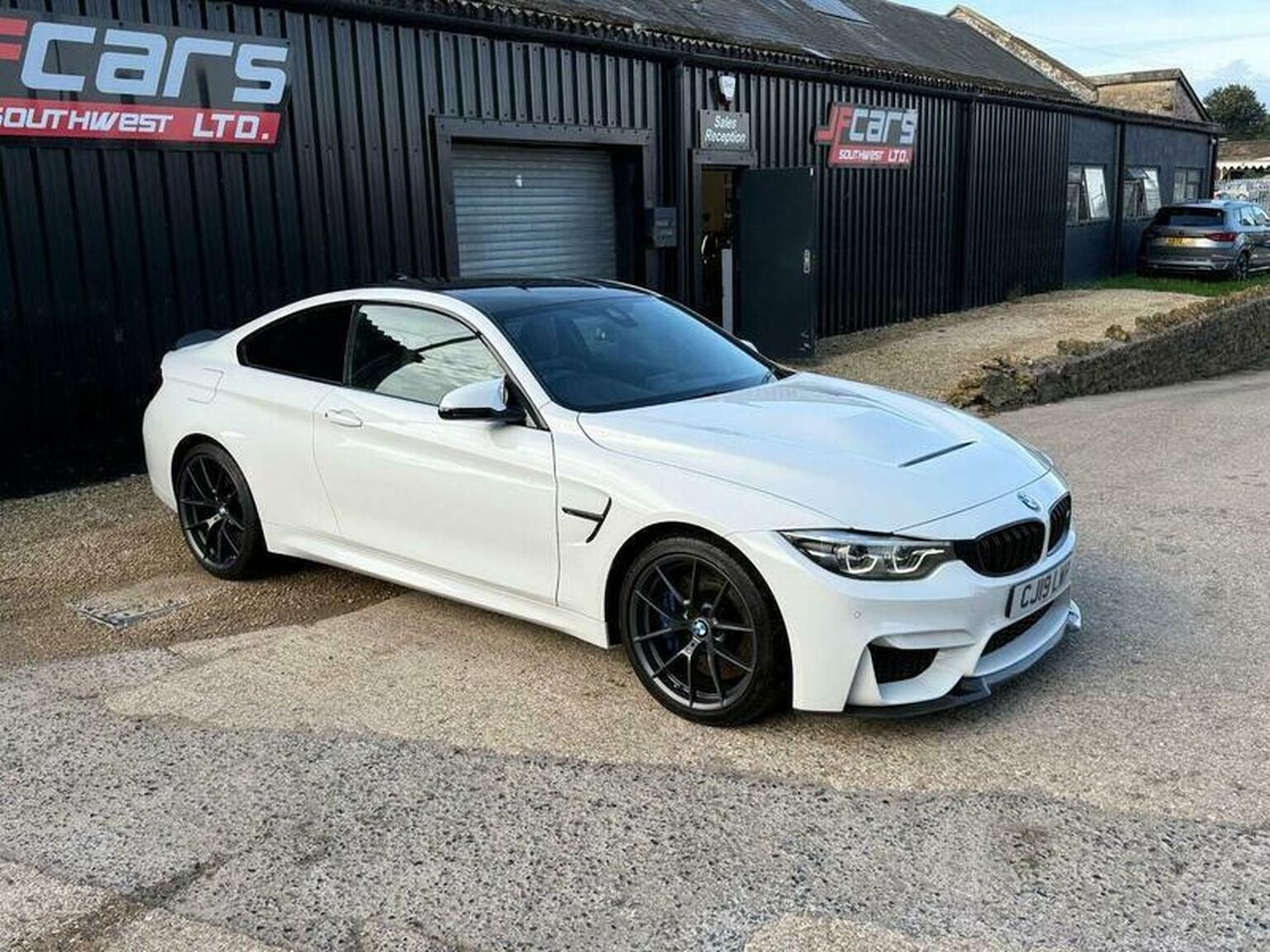 Used BMW M4 2019 for sale - 76769649: Photo 2