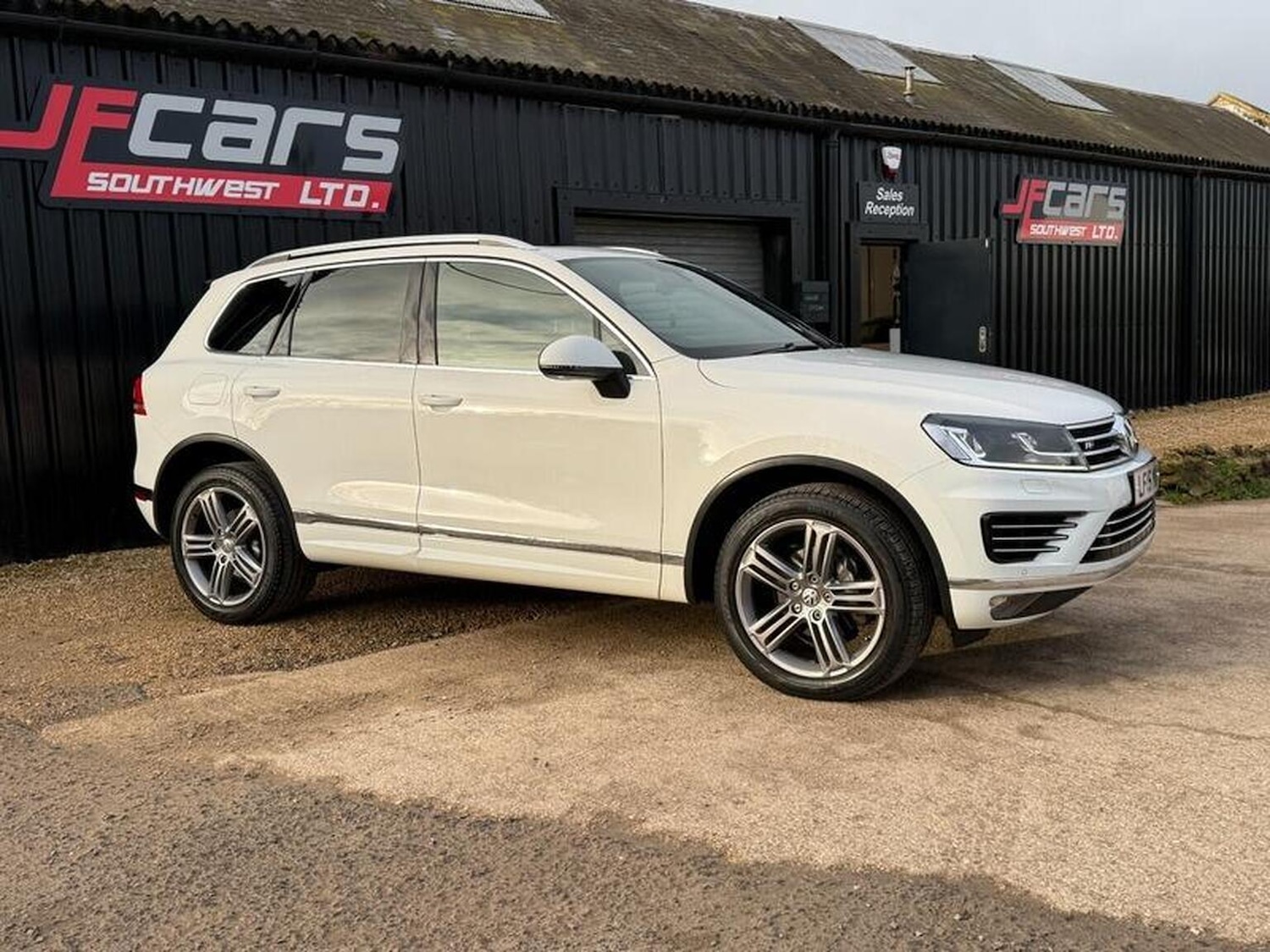 Used Volkswagen Touareg 2015 for sale - 77603422: Photo 12