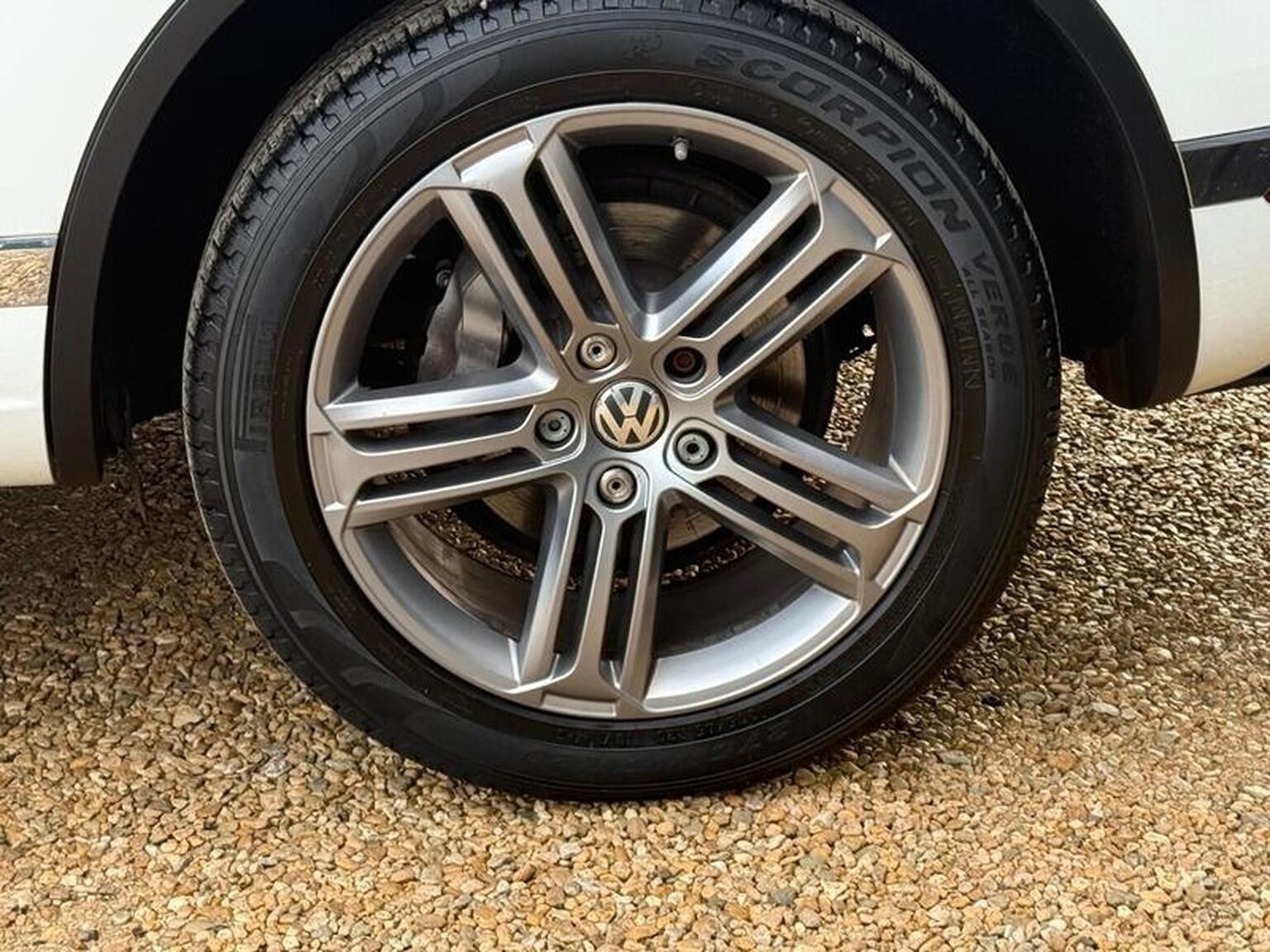 Used Volkswagen Touareg 2015 for sale - 77603422: Photo 21