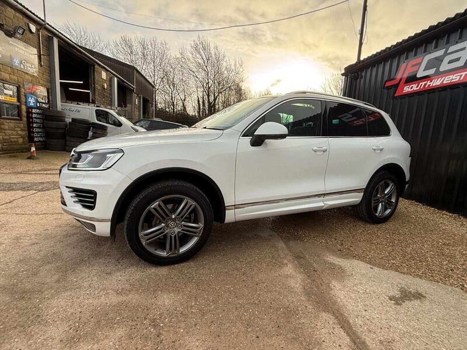 Used Volkswagen Touareg 2015 for sale - 77603422: Photo 26