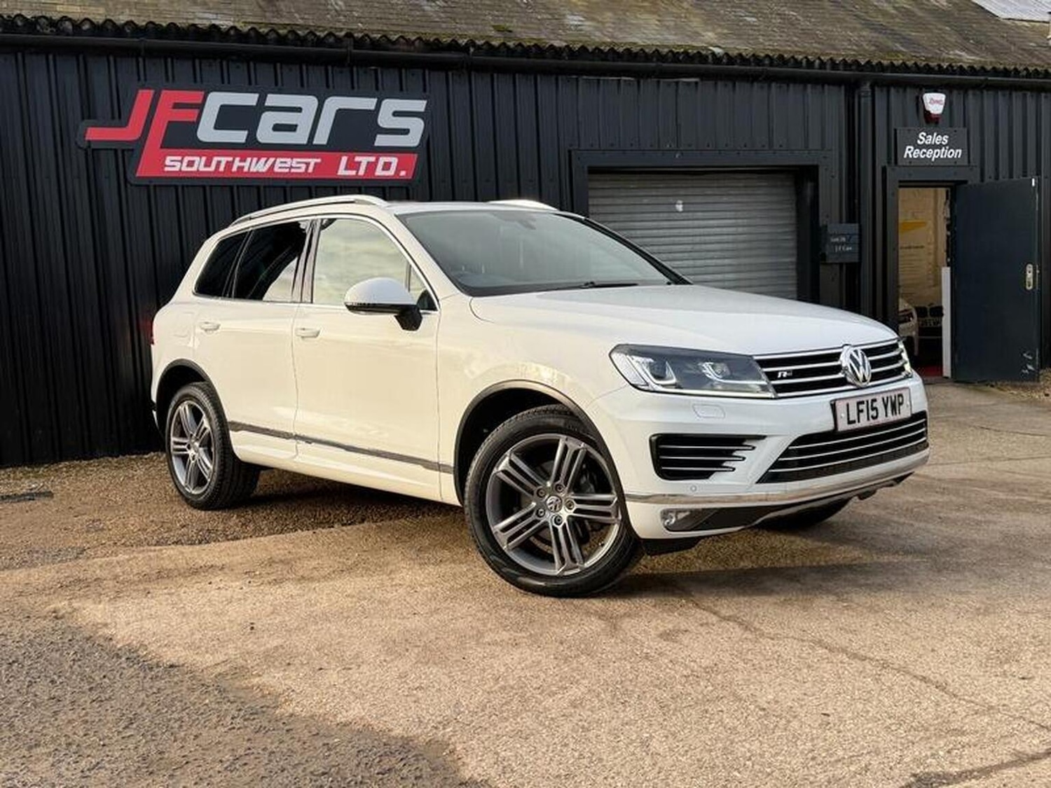 Used Volkswagen Touareg 2015 for sale - 77603422: Photo 4