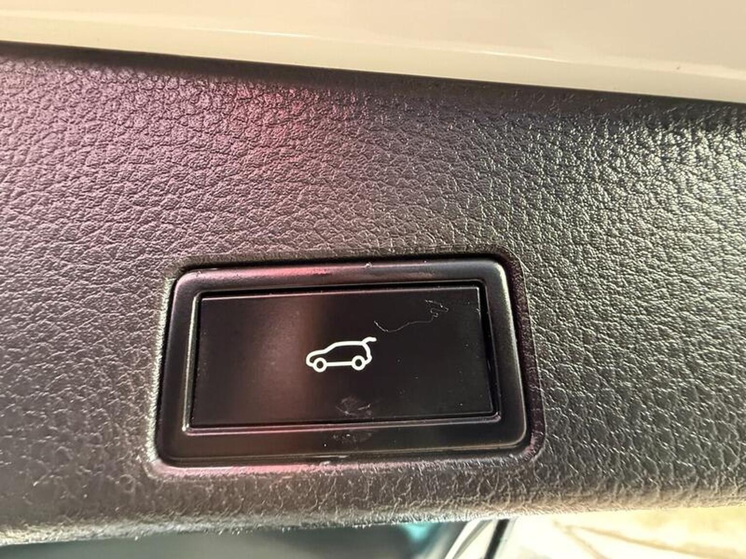 Used Volkswagen Touareg 2015 for sale - 77603422: Photo 46