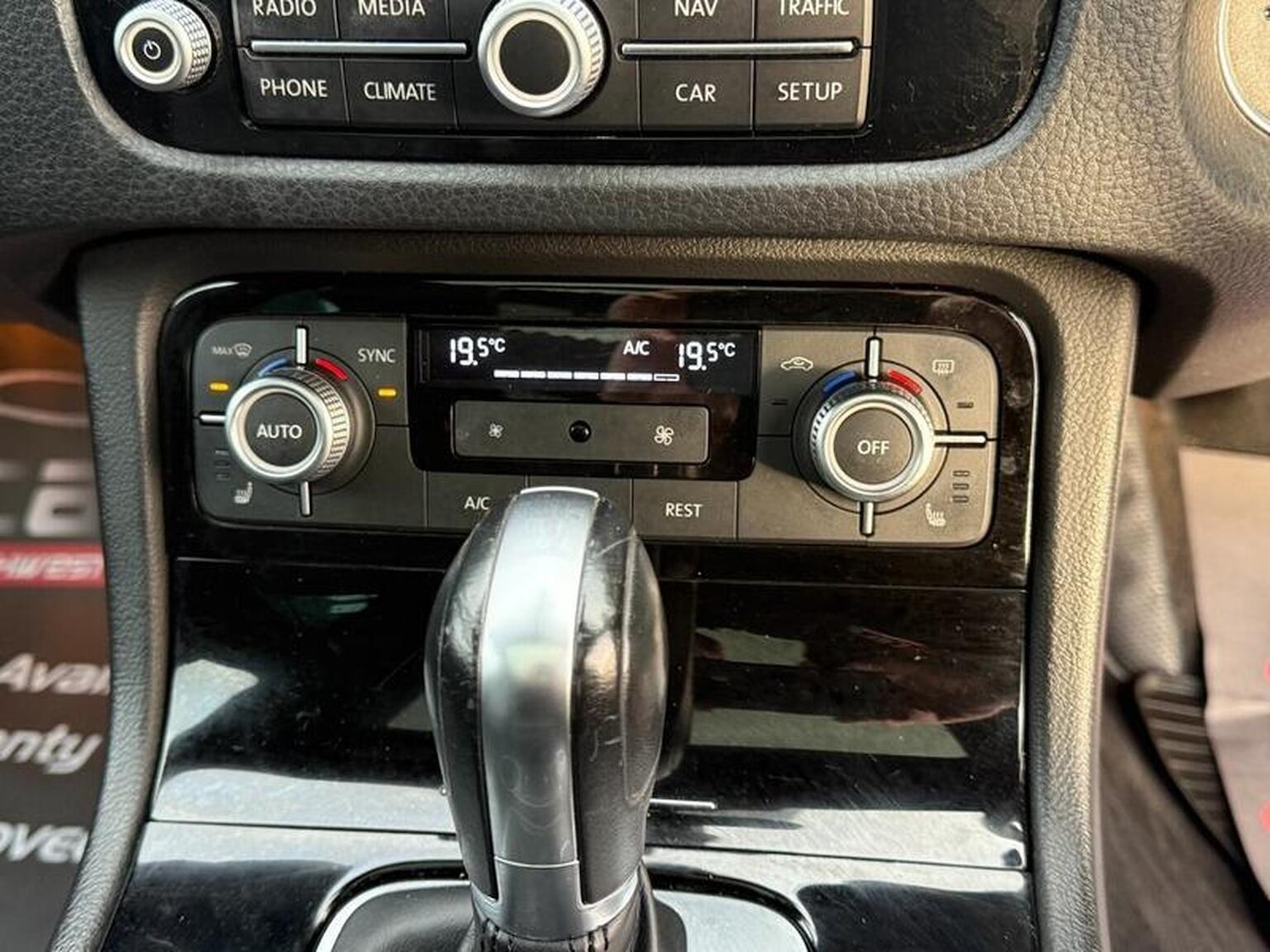 Used Volkswagen Touareg 2015 for sale - 77603422: Photo 61