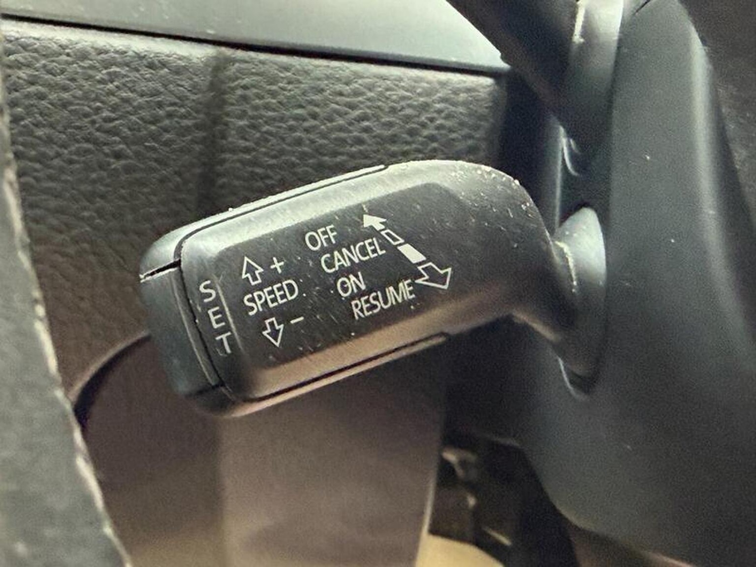 Used Volkswagen Touareg 2015 for sale - 77603422: Photo 63