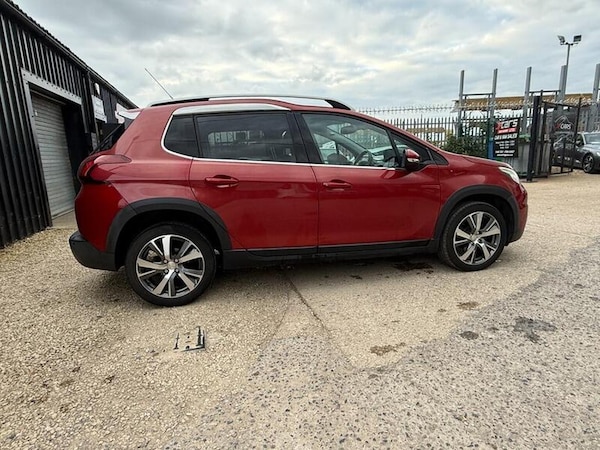 Used Peugeot 2008 2016 for sale - 76252354: Photo 12