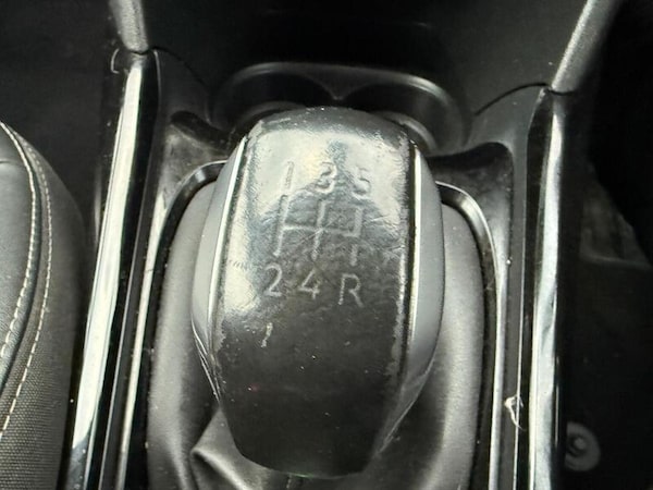 Used Peugeot 2008 2016 for sale - 76252354: Photo 26