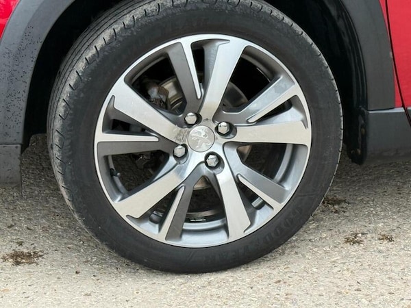Used Peugeot 2008 2016 for sale - 76252354: Photo 6