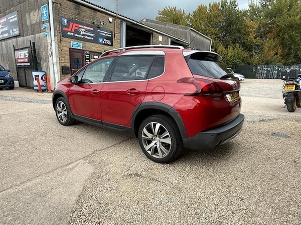 Used Peugeot 2008 2016 for sale - 76252354: Photo 9