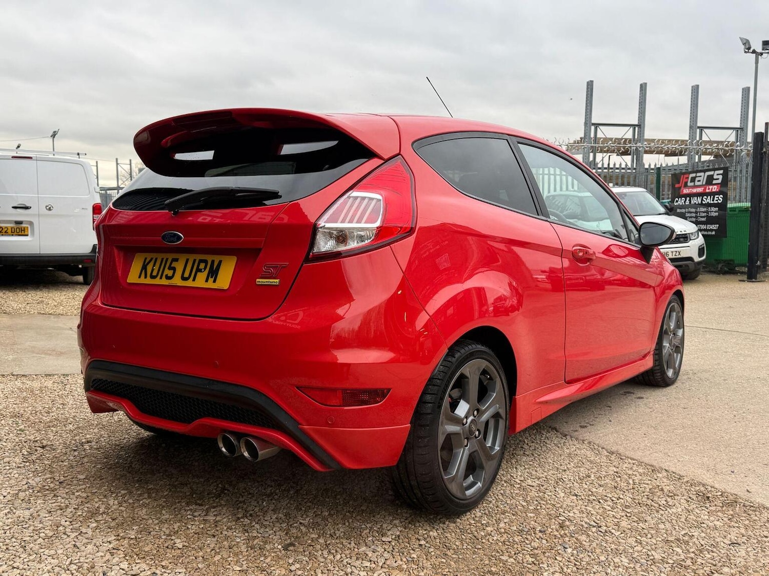 Used Ford Fiesta 2015 for sale - 77781655: Photo 11