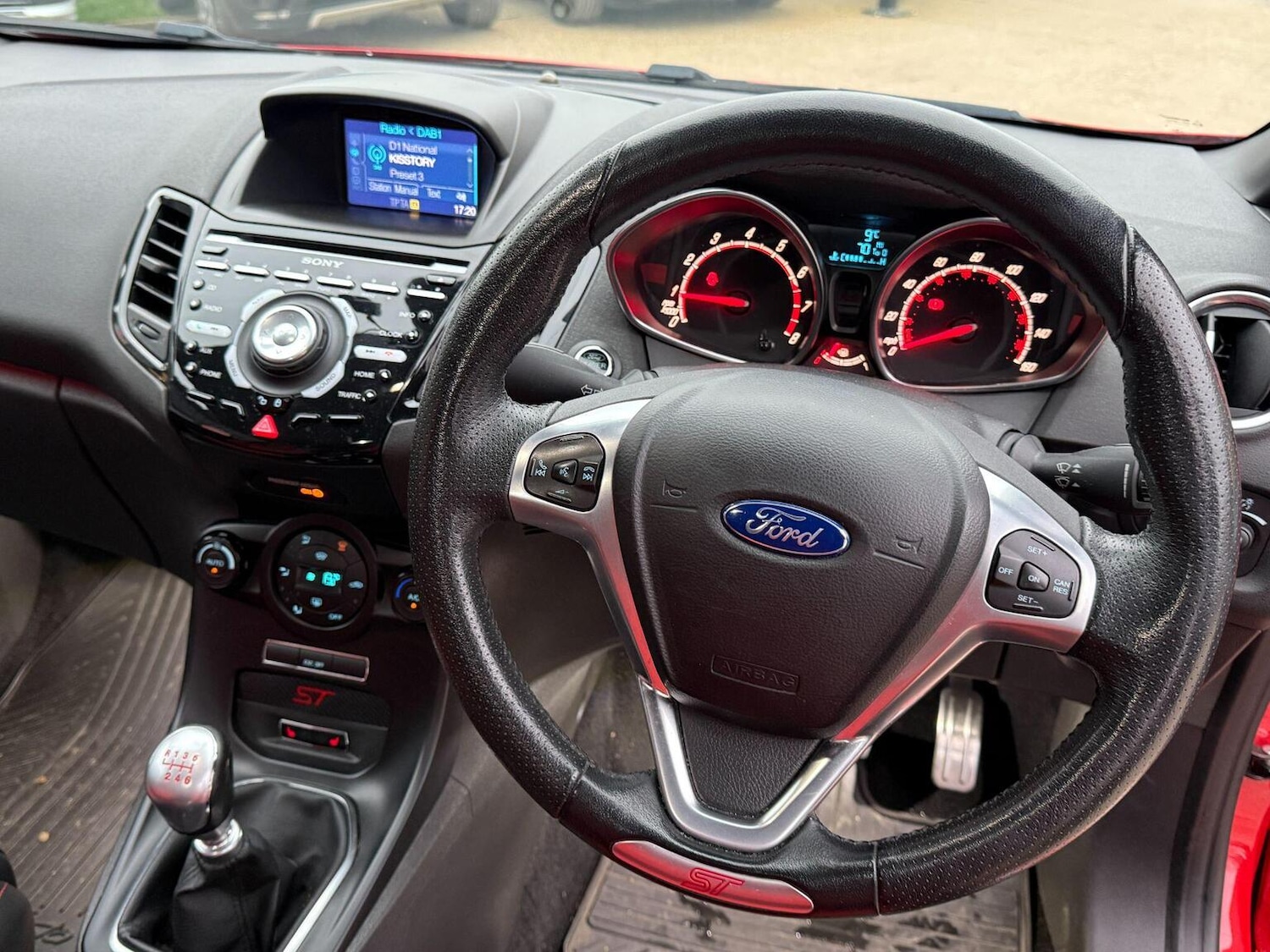 Used Ford Fiesta 2015 for sale - 77781655: Photo 21