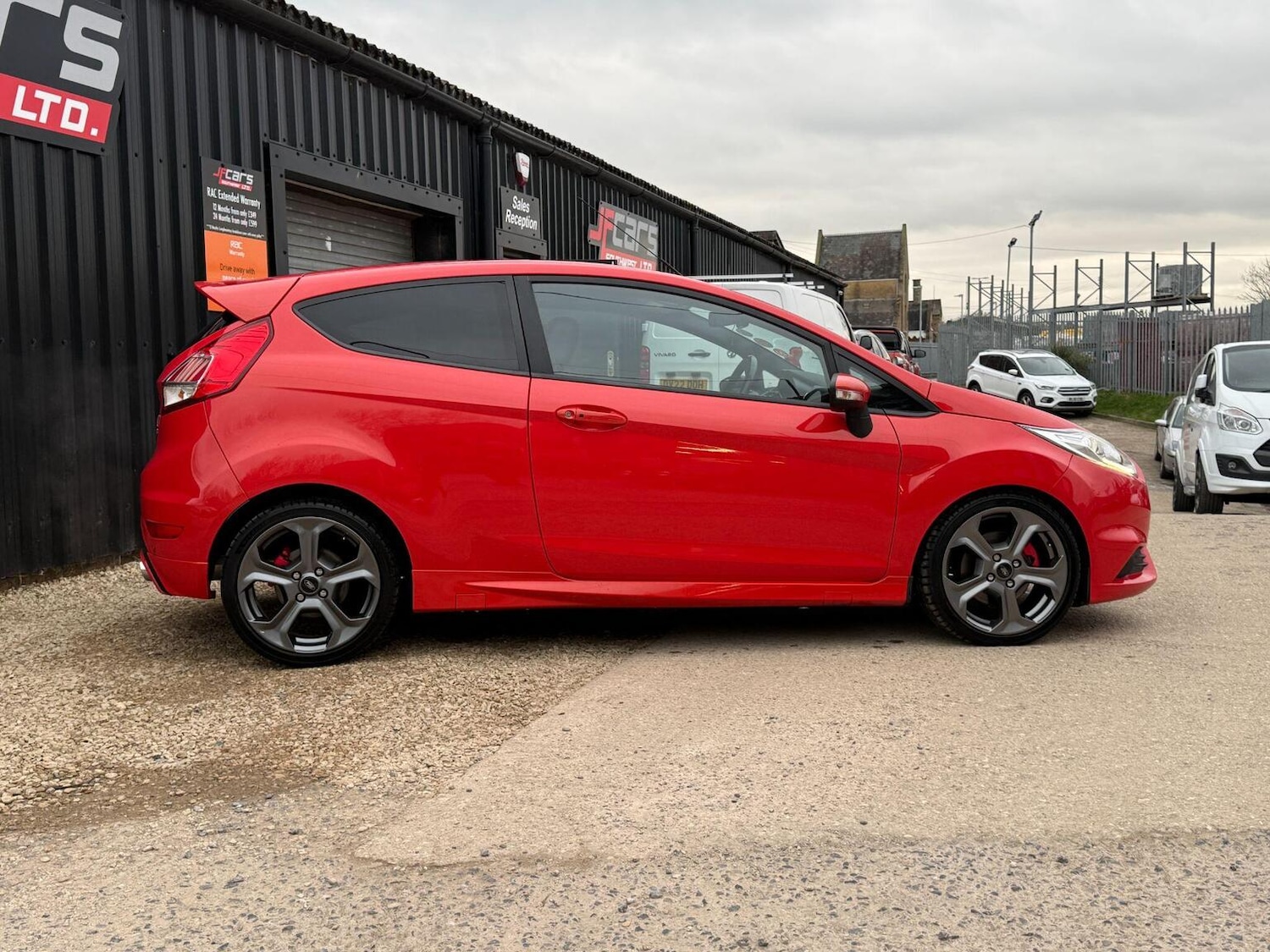 Used Ford Fiesta 2015 for sale - 77781655: Photo 9