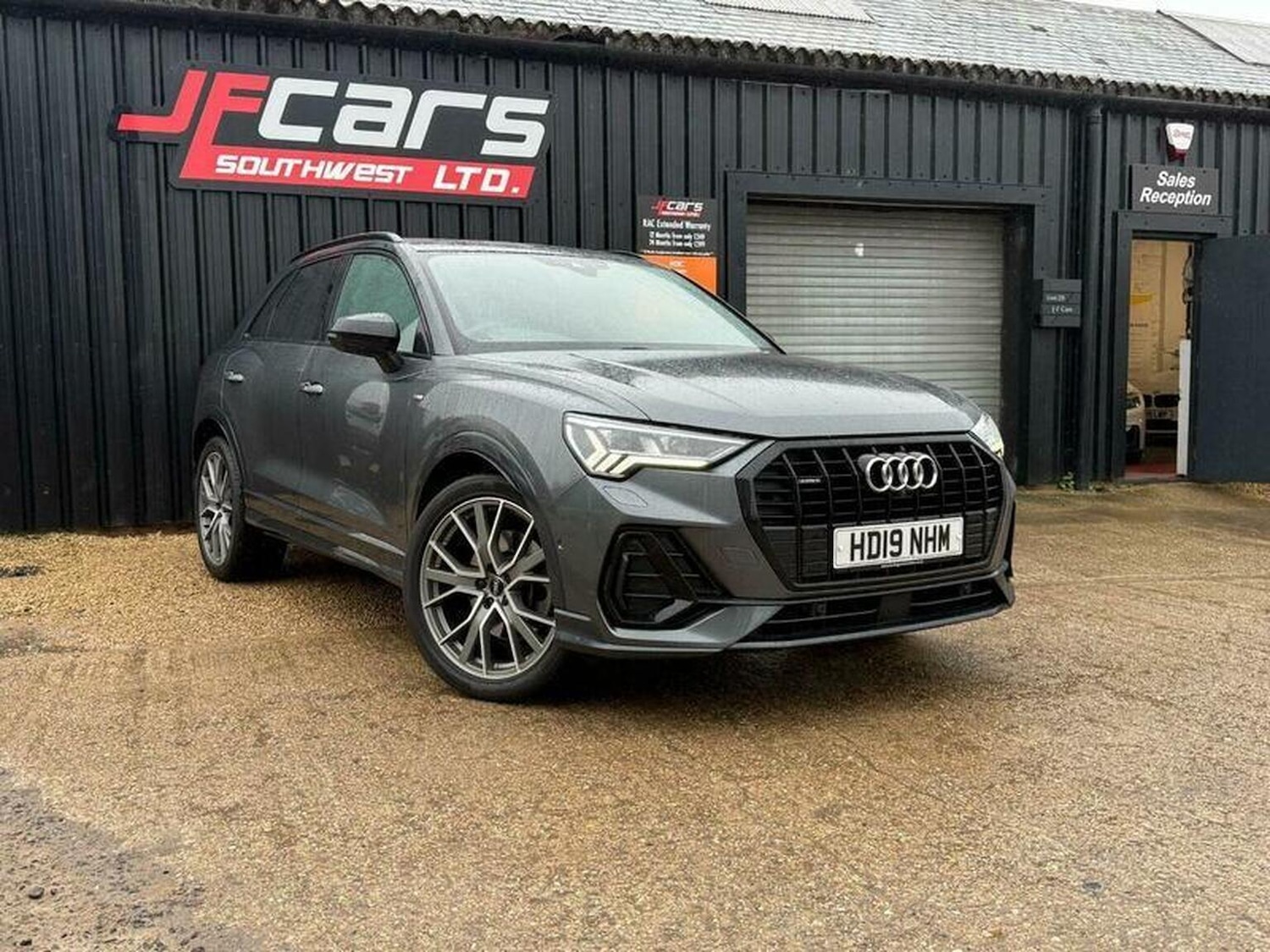 Used Audi Q3 2019 for sale - 77851268: Photo 3