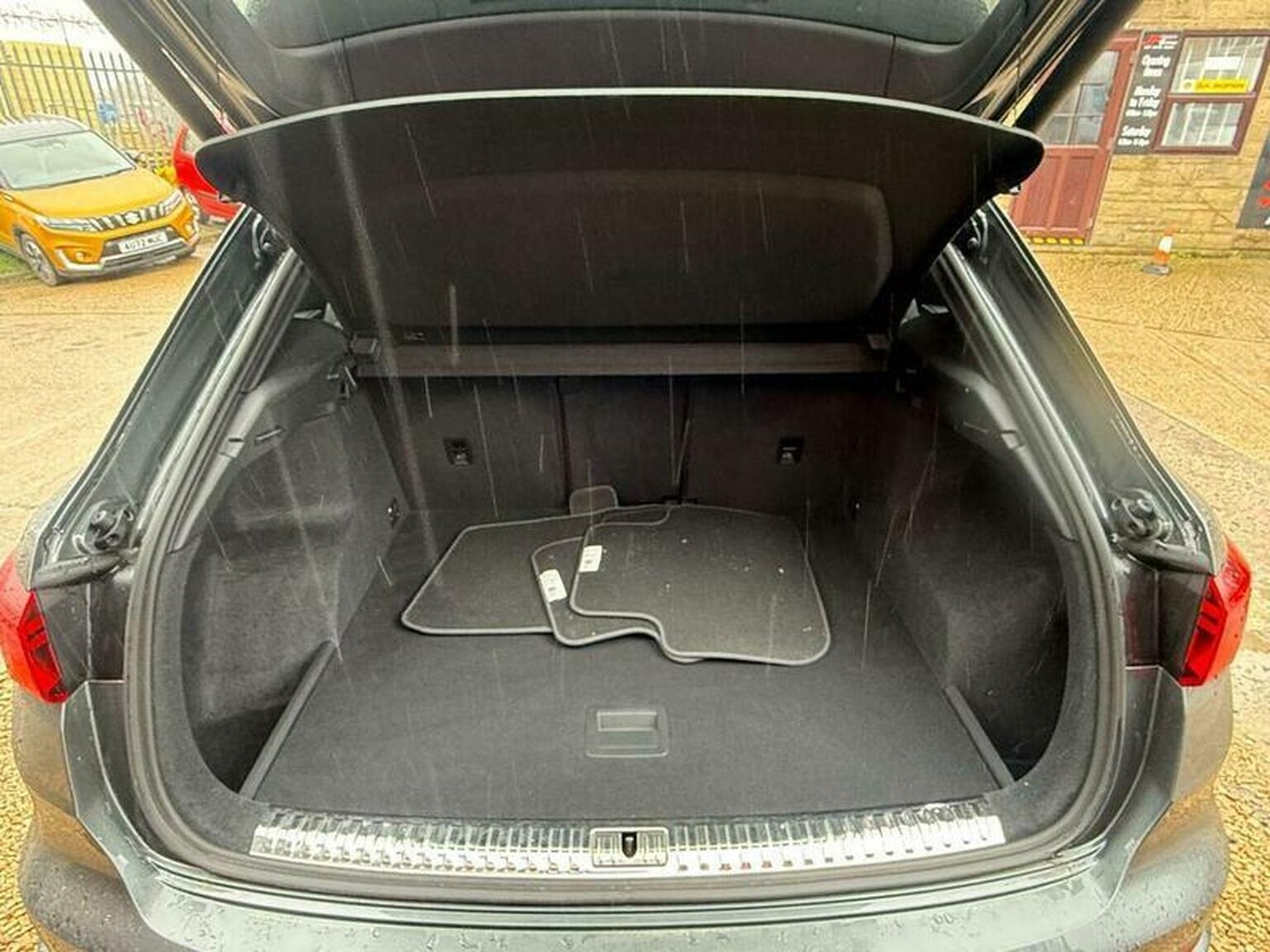 Used Audi Q3 2019 for sale - 77851268: Photo 32