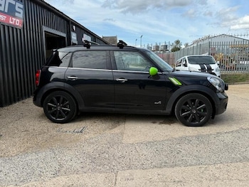 Used MINI Countryman 2014 for sale - 75856259: Photo
