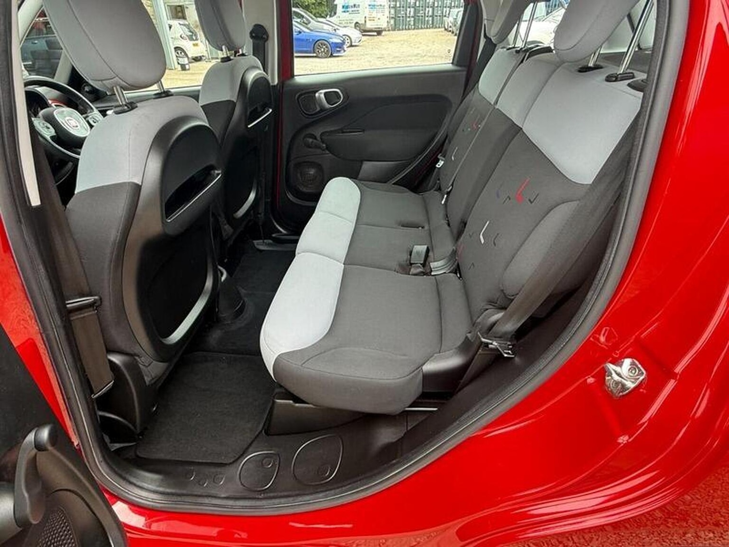 Used Fiat 500L 2016 for sale - 76058049: Photo 27