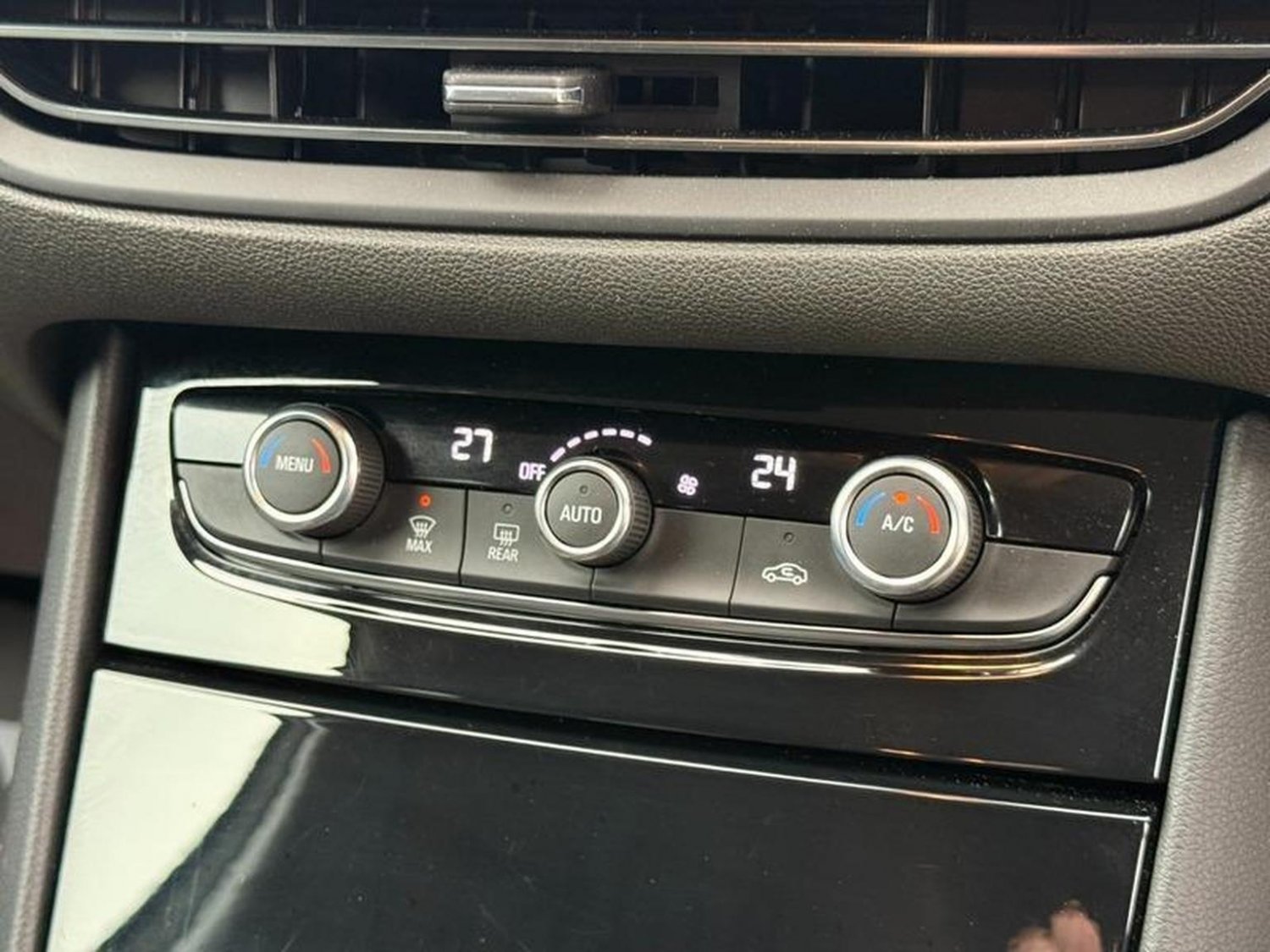 Used Vauxhall Grandland 2022 for sale - 76794434: Photo 61