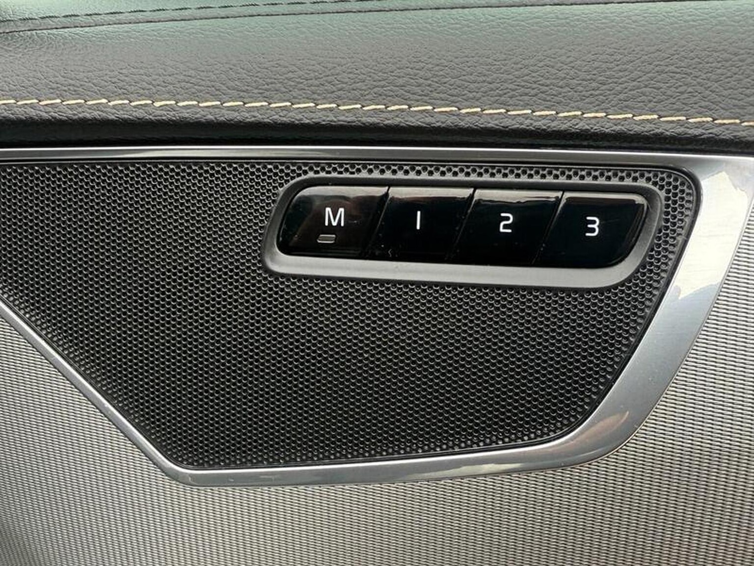 Used Volvo XC90 2018 for sale - 76237117: Photo 35