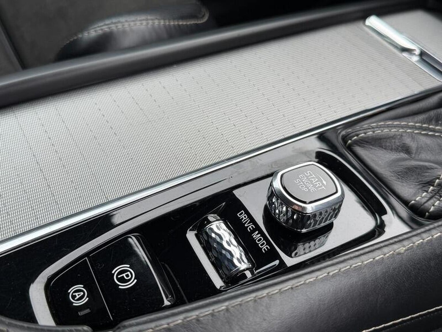 Used Volvo XC90 2018 for sale - 76237117: Photo 40