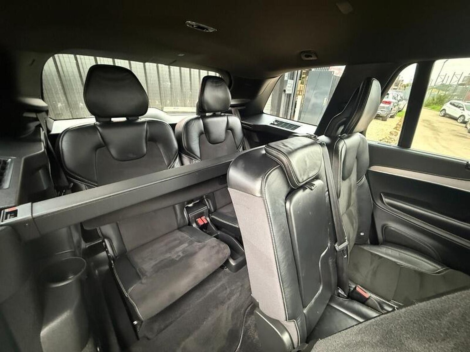 Used Volvo XC90 2018 for sale - 76237117: Photo 46