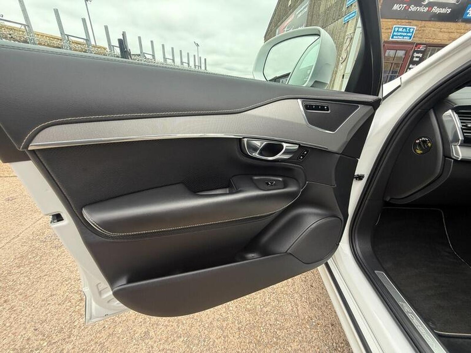 Used Volvo XC90 2018 for sale - 76237117: Photo 51