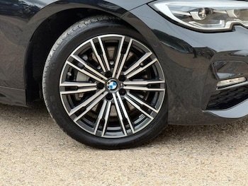 Used BMW 3 Series 2020 for sale - 76093640: Photo
