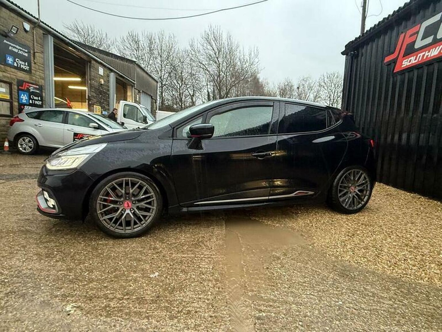 Used Renault Clio 2017 for sale - 77548296: Photo 29