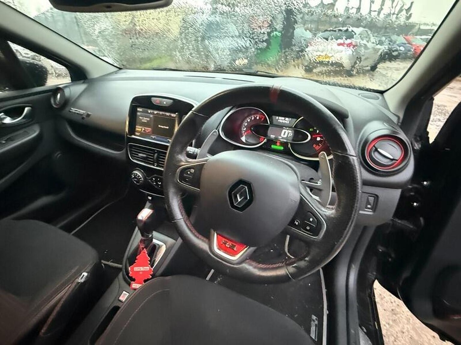 Used Renault Clio 2017 for sale - 77548296: Photo 54