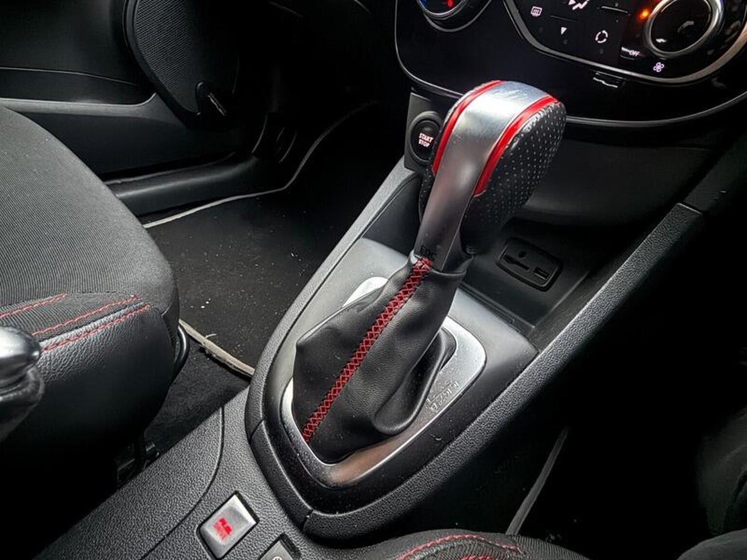 Used Renault Clio 2017 for sale - 77548296: Photo 60