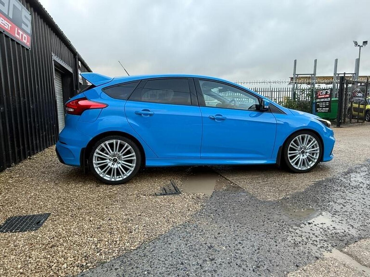 Used Ford Focus 2017 for sale - 76430929: Photo 12