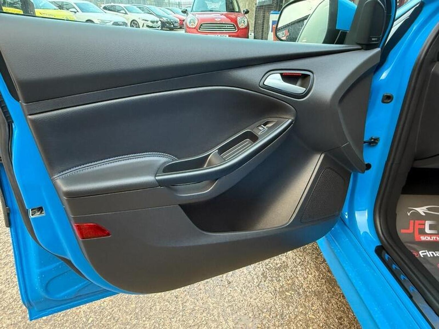 Used Ford Focus 2017 for sale - 76430929: Photo 29