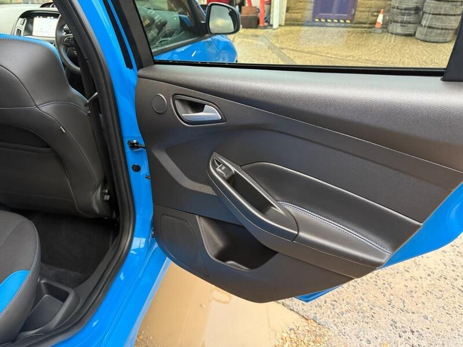 Used Ford Focus 2017 for sale - 76430929: Photo 43