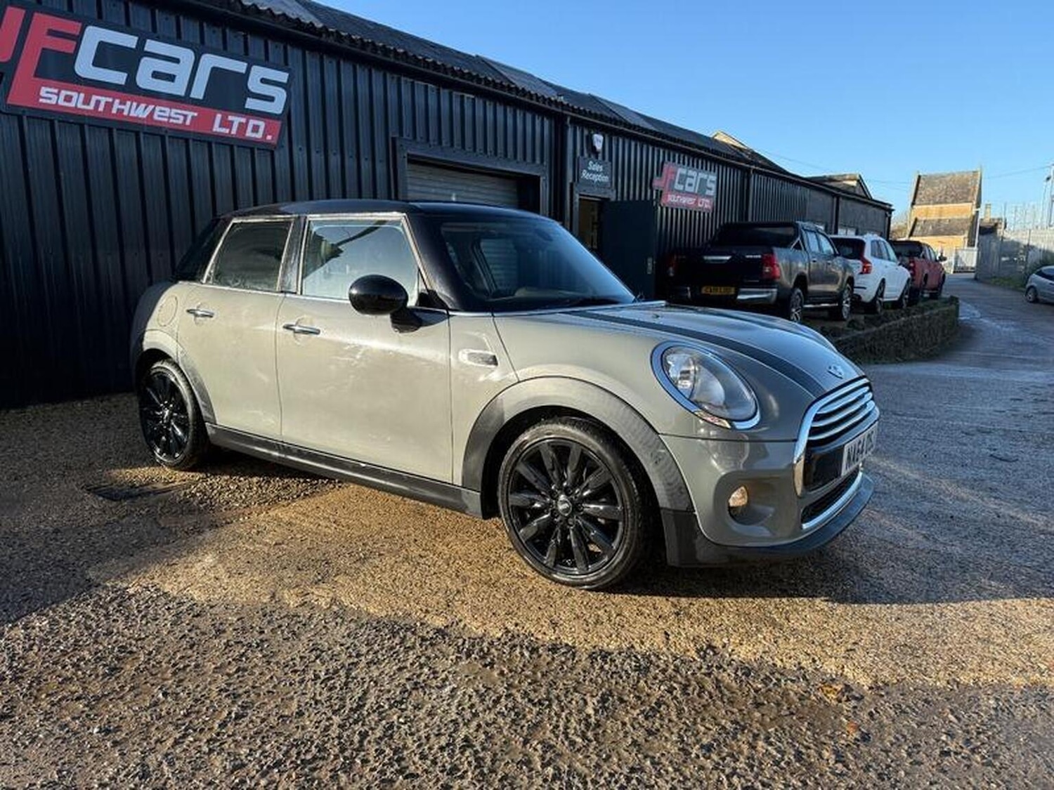Used MINI Hatch 2014 for sale - 76510861: Photo 1