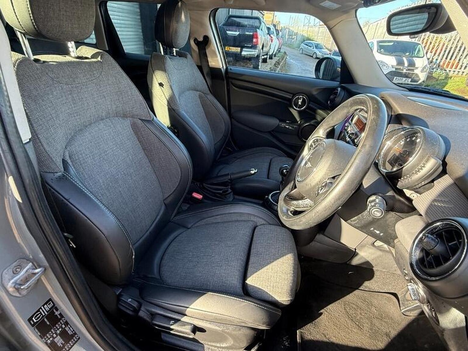 Used MINI Hatch 2014 for sale - 76510861: Photo 14