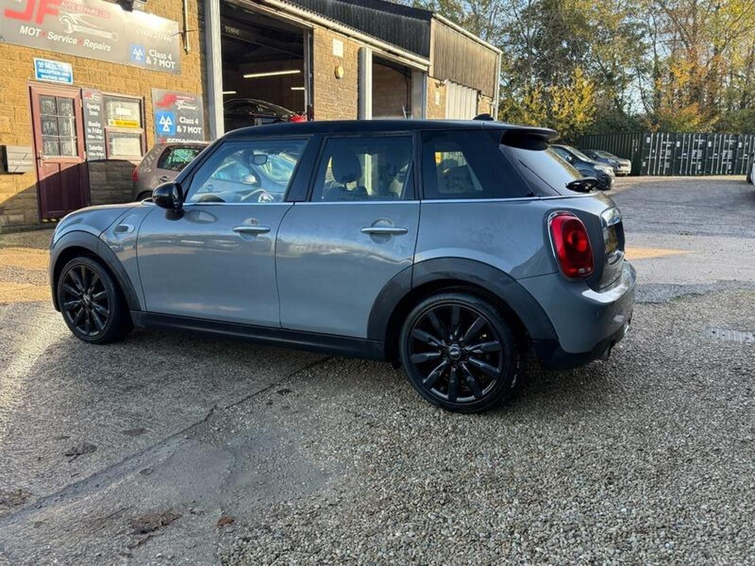 Used MINI Hatch 2014 for sale - 76510861: Photo 8