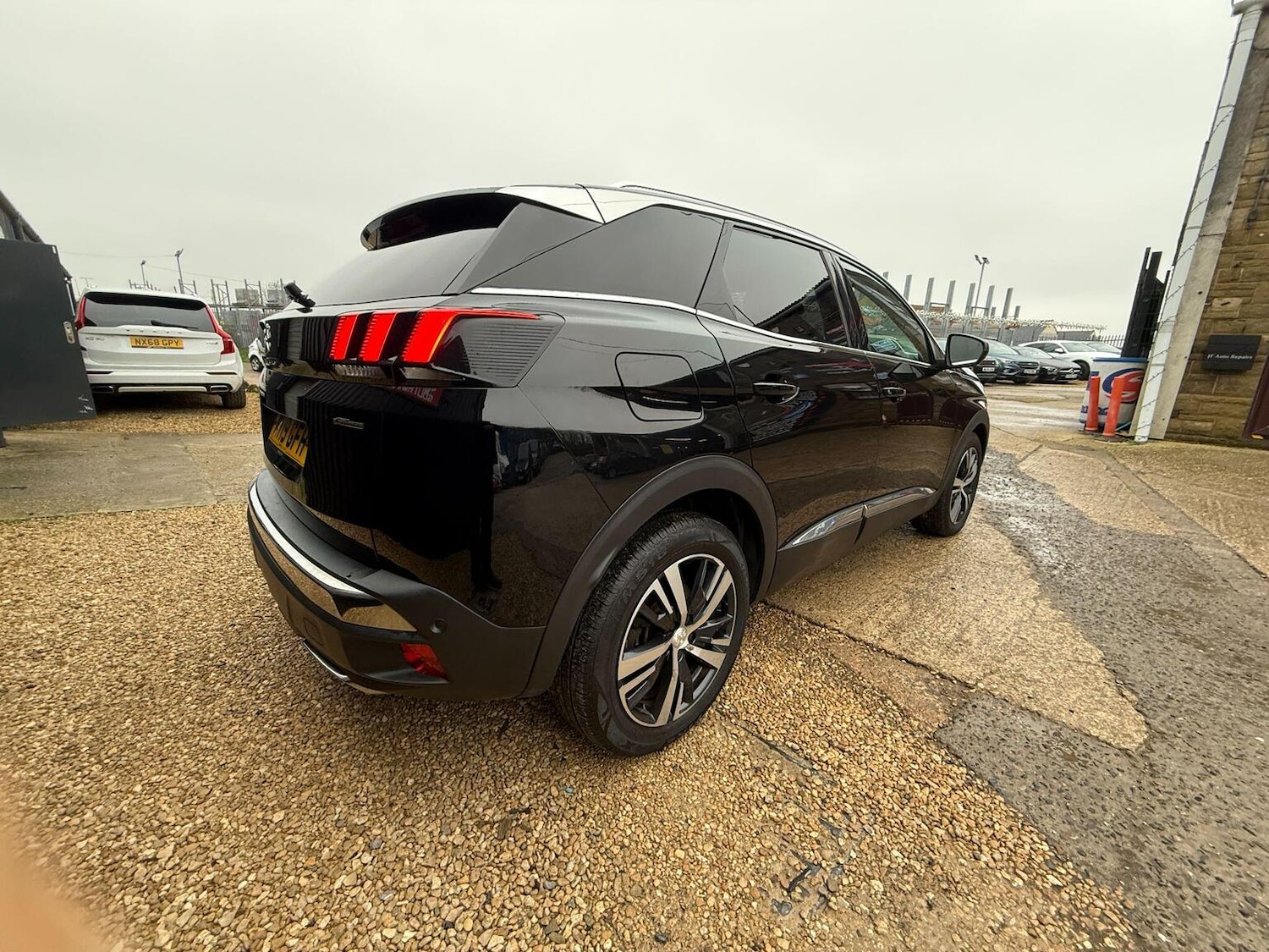 Used Peugeot 3008 2019 for sale - 77028013: Photo 11