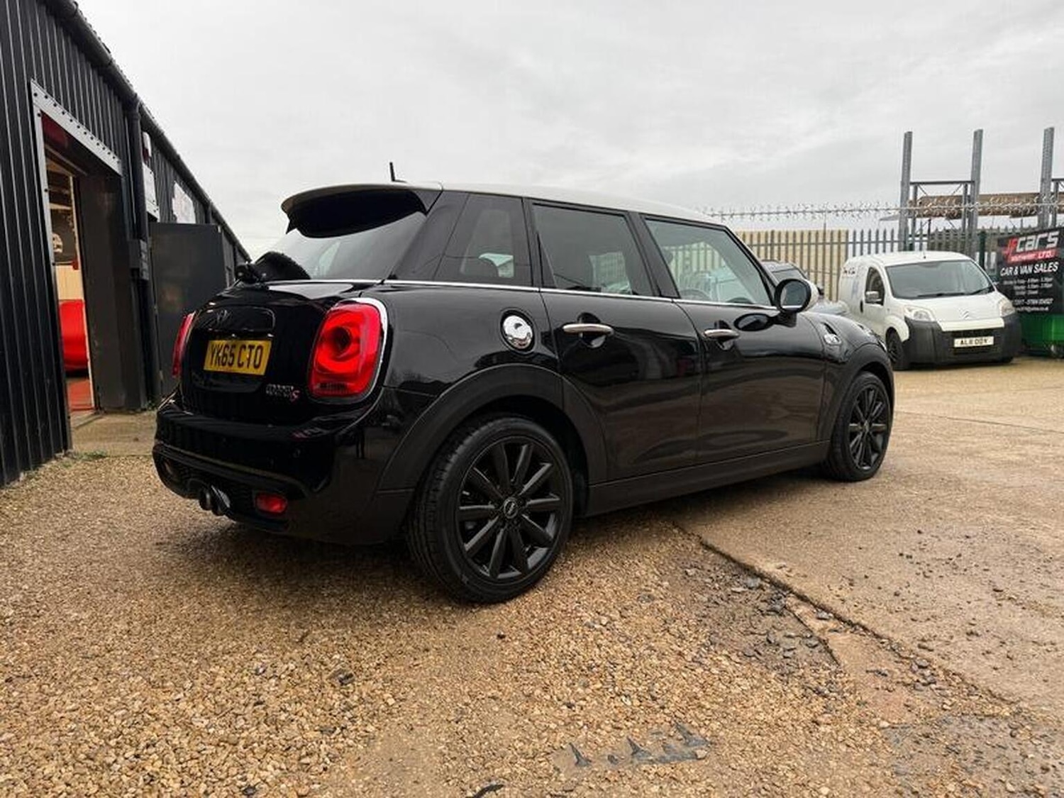 Used MINI Hatch 2015 for sale - 77516122: Photo 14