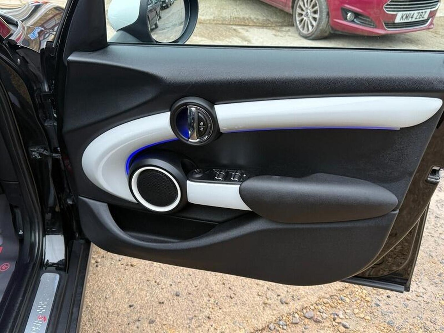 Used MINI Hatch 2015 for sale - 77516122: Photo 40