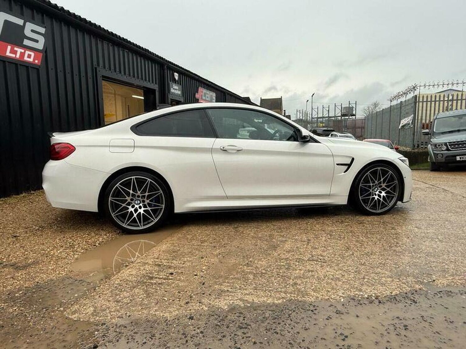 Used BMW M4 2018 for sale - 77453157: Photo 14