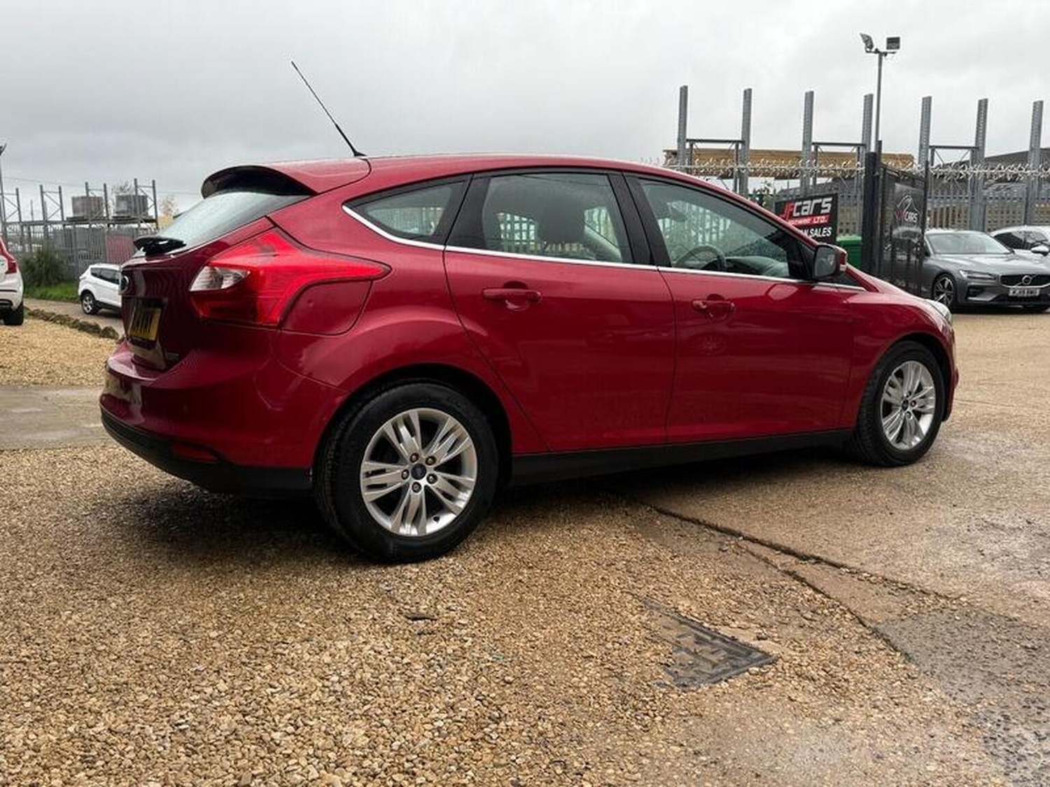 Used Ford Focus 2014 for sale - 76845053: Photo 14