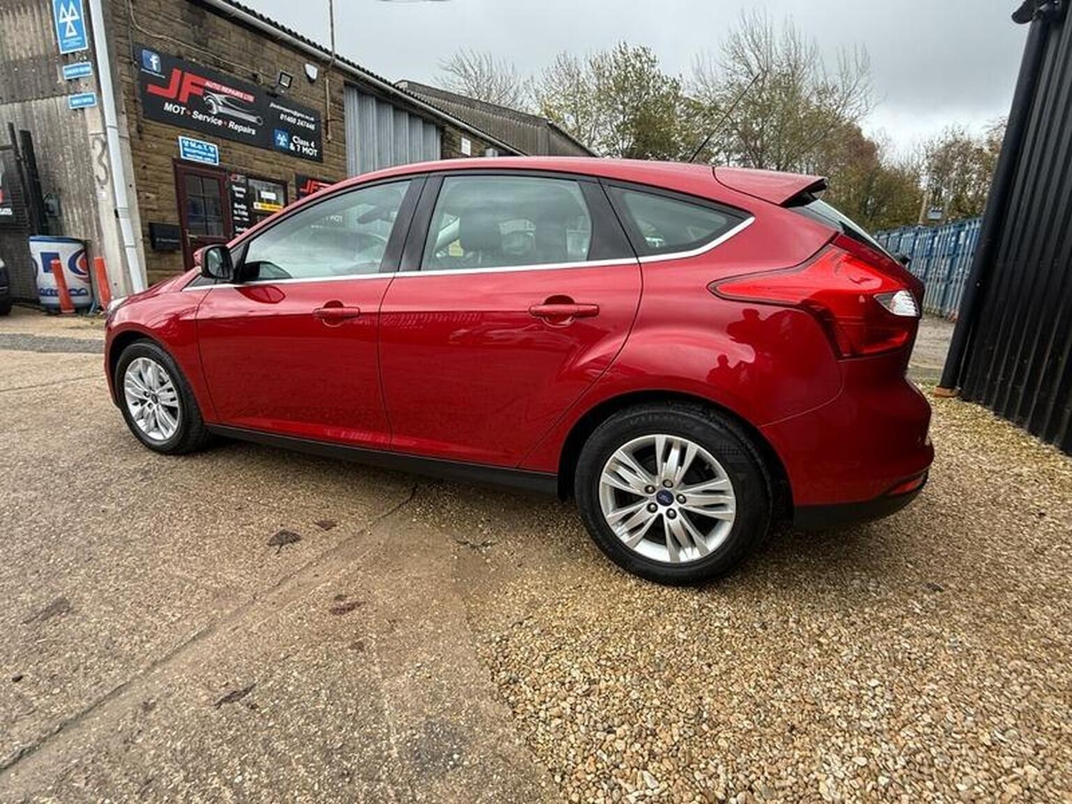 Used Ford Focus 2014 for sale - 76845053: Photo 18