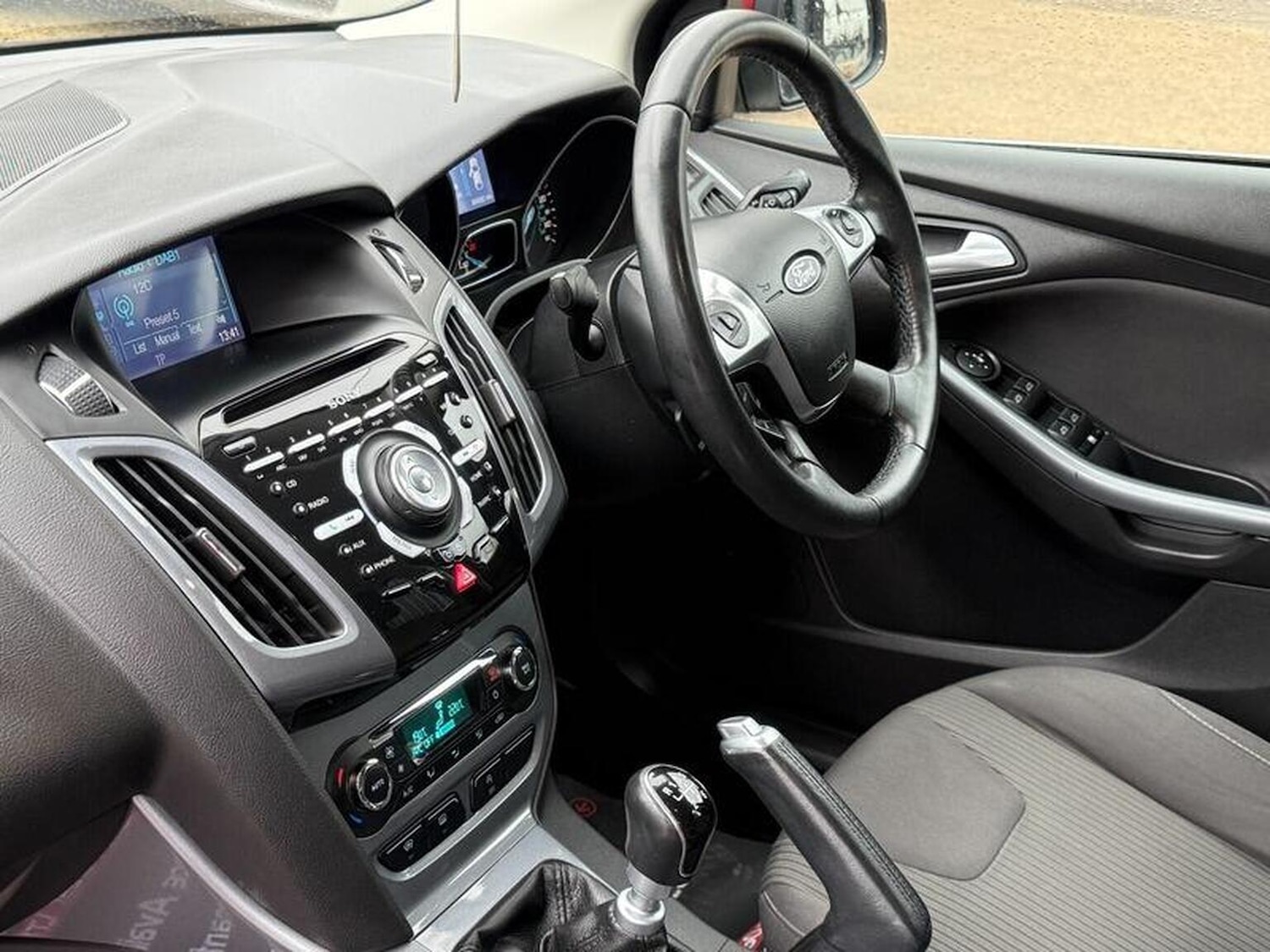 Used Ford Focus 2014 for sale - 76845053: Photo 27