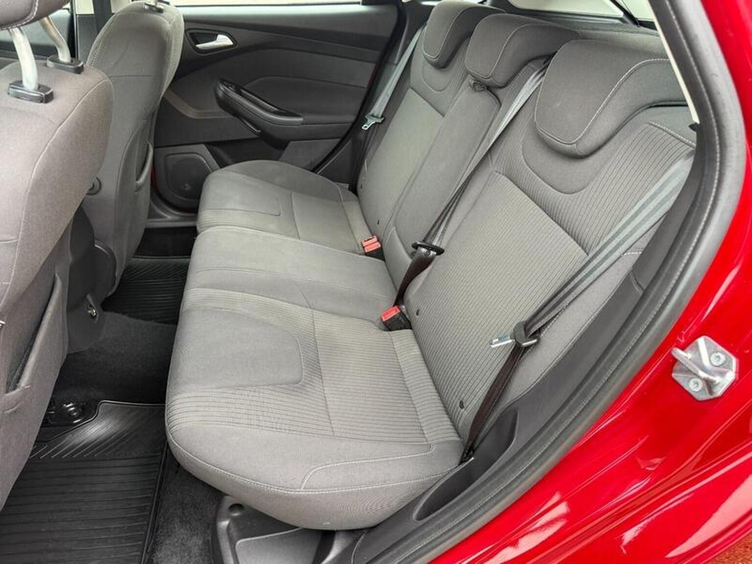 Used Ford Focus 2014 for sale - 76845053: Photo 29