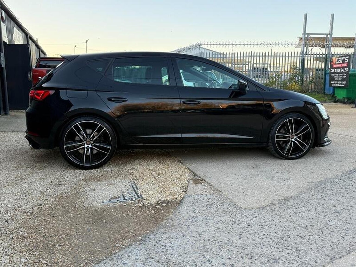 Used SEAT Leon 2019 for sale - 76637427: Photo 19